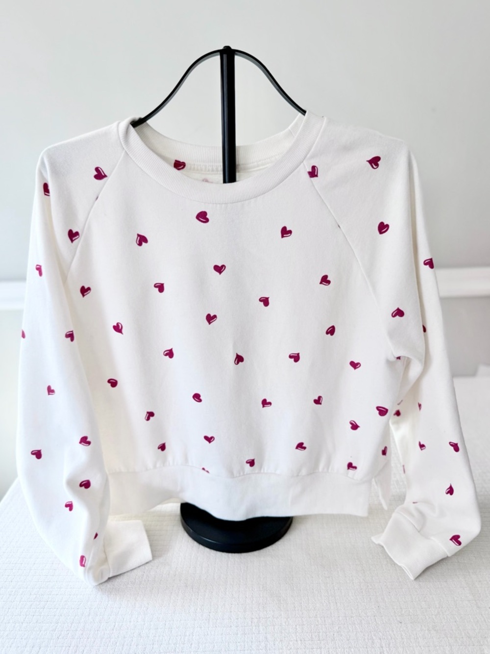 Colsie White Cropped Sweetheart Sweatshirt Red Heart Fall Transition Size Large